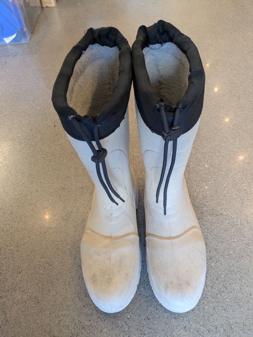 White Fujuki Insulated gumboots, EU 45