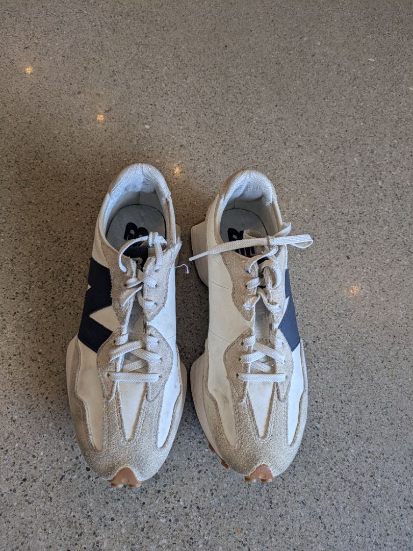 Cream New Balance 327, EU 39