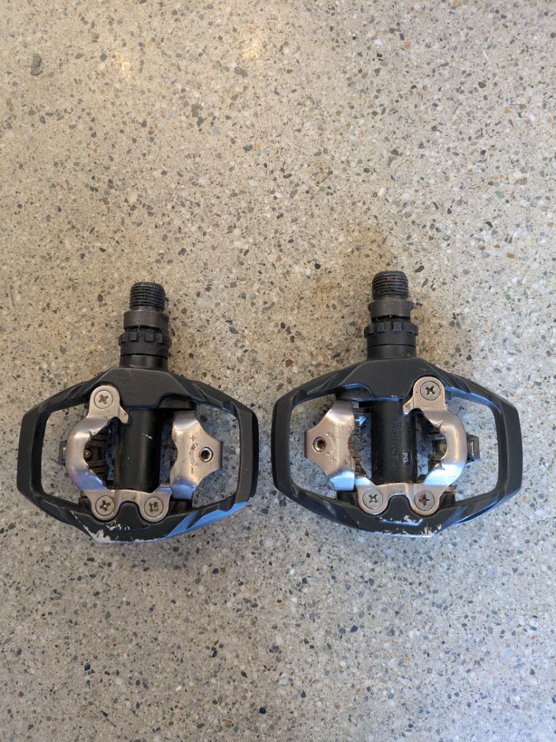 Black Shimano PD-M530