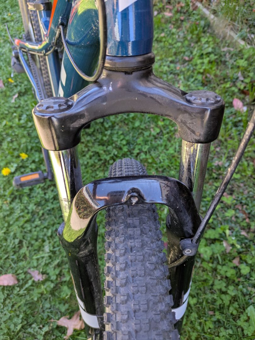 Blue GT Stomper Ace, Youth - wheel size unconfirmed