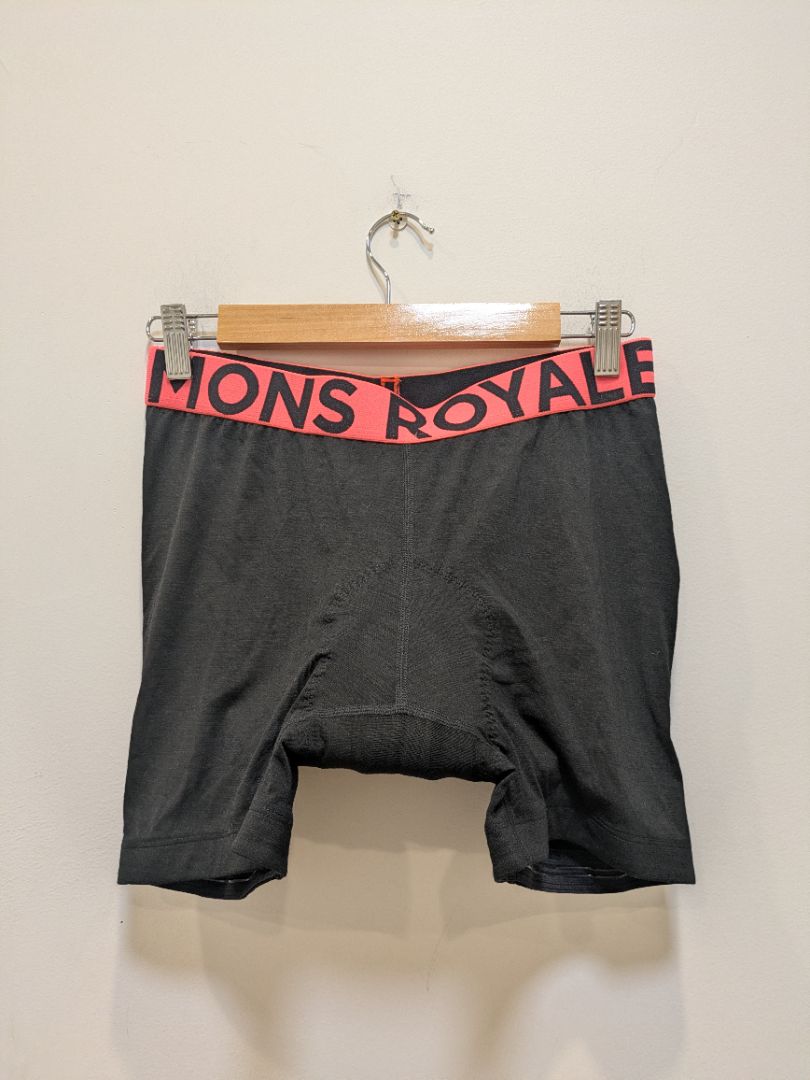 Black Mons Royale Royale Chamois Shorts, M