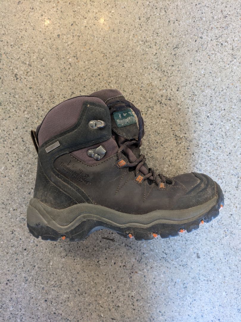 Brown Hunting & Fishing Kids Hiking Boots, EU 34 (estimated; US Youth 2)