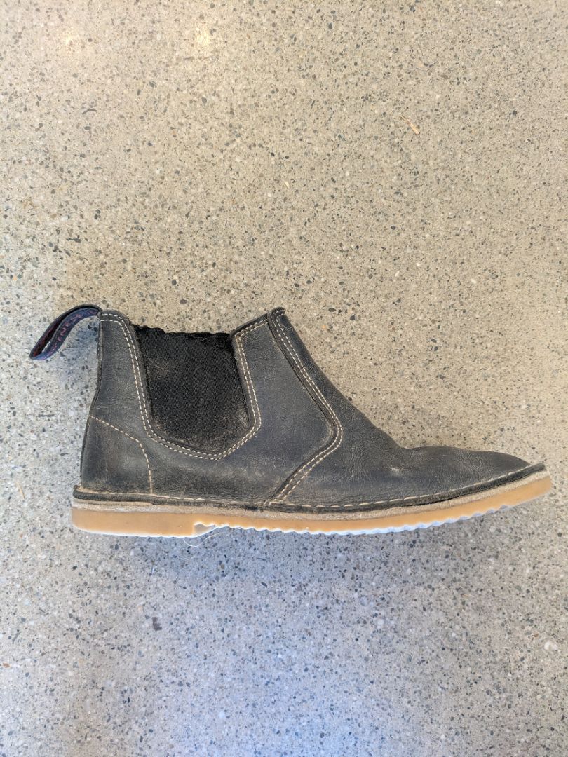 Black McKinlays Leather Chelsea Boots, EU 35 (estimated)