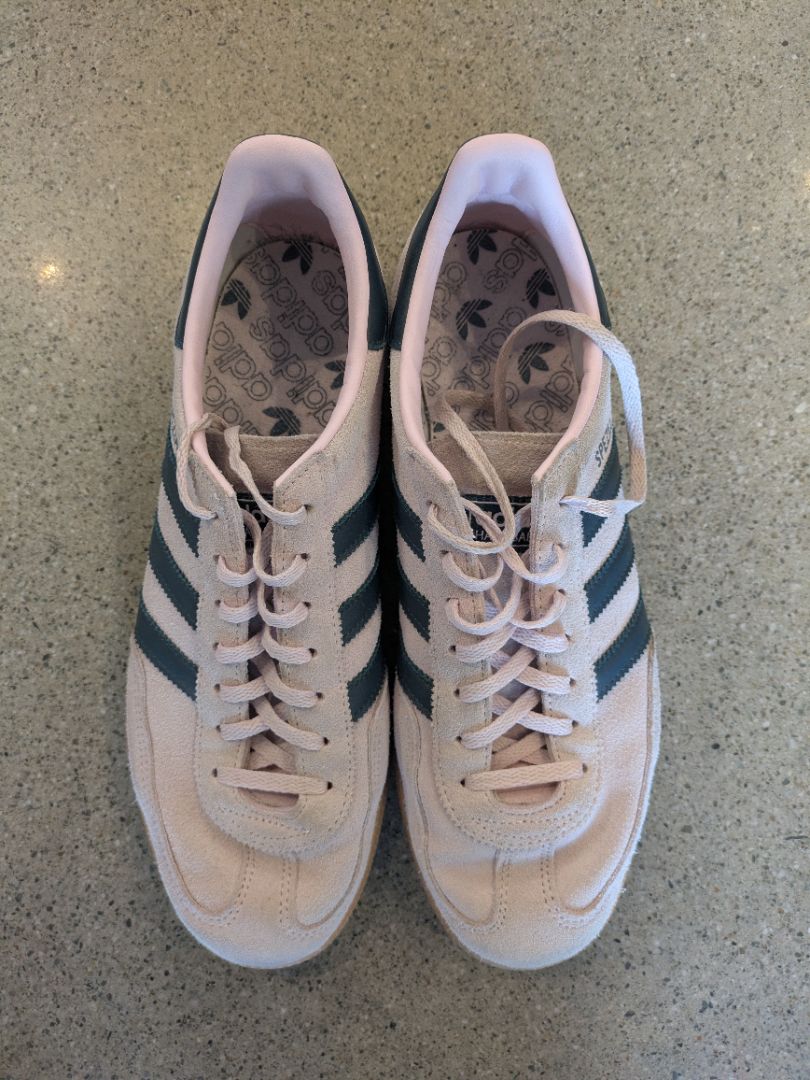 Pink Adidas Handball Spezial IF6561, EU 44