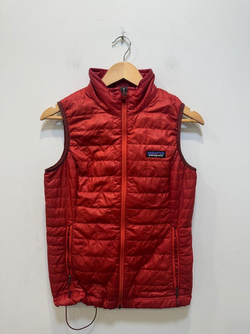 Red Patagonia Nano Puff vest, XS