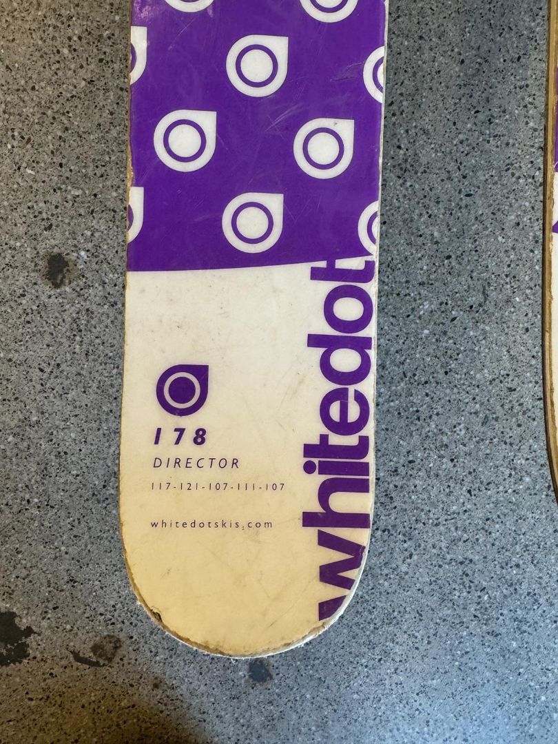 Purple Whitedot Director, 178 cm