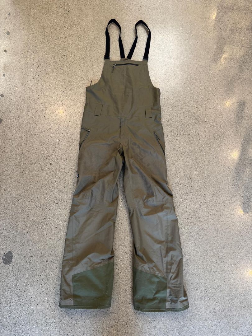 Green Patagonia Stormstride Bibs, M