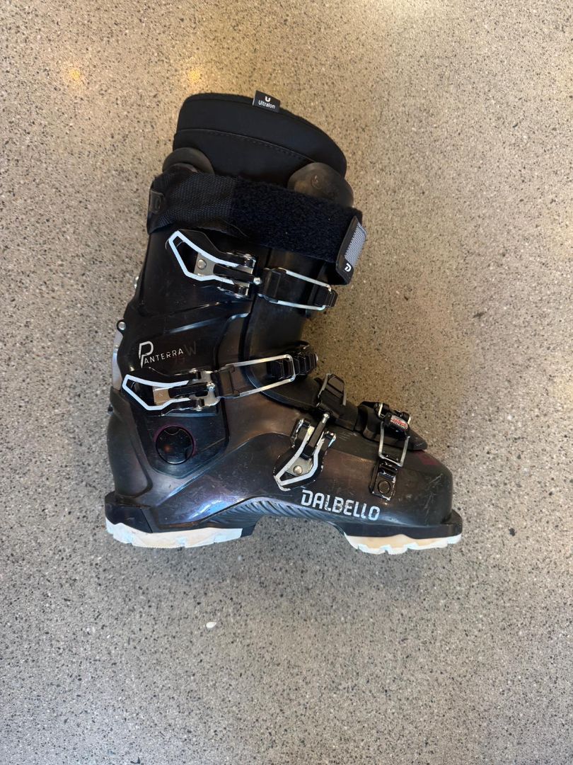 Black Dalbello Panterra 75W Ski Boots, 25.5