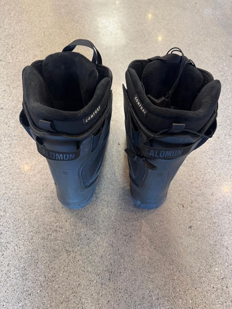 Black Salomon Snowboard Boots, EU 42