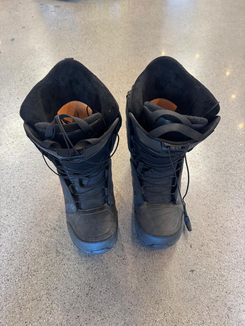 Black Salomon Snowboard Boots, EU 42