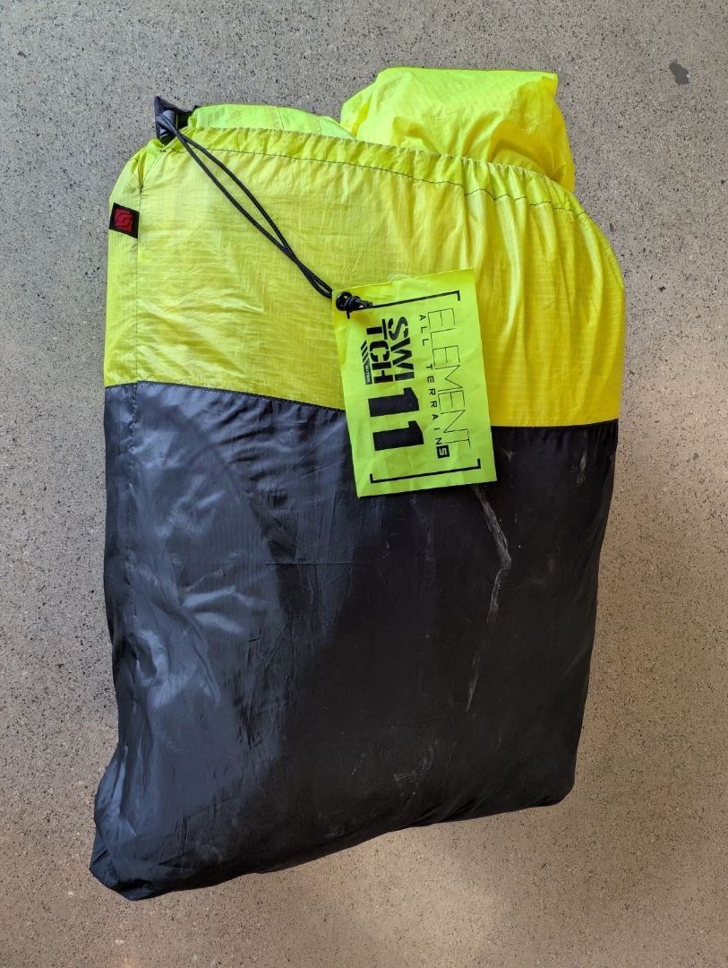 Black/Yellow Switch Kites Element 11m Kite + Bar, 11m
